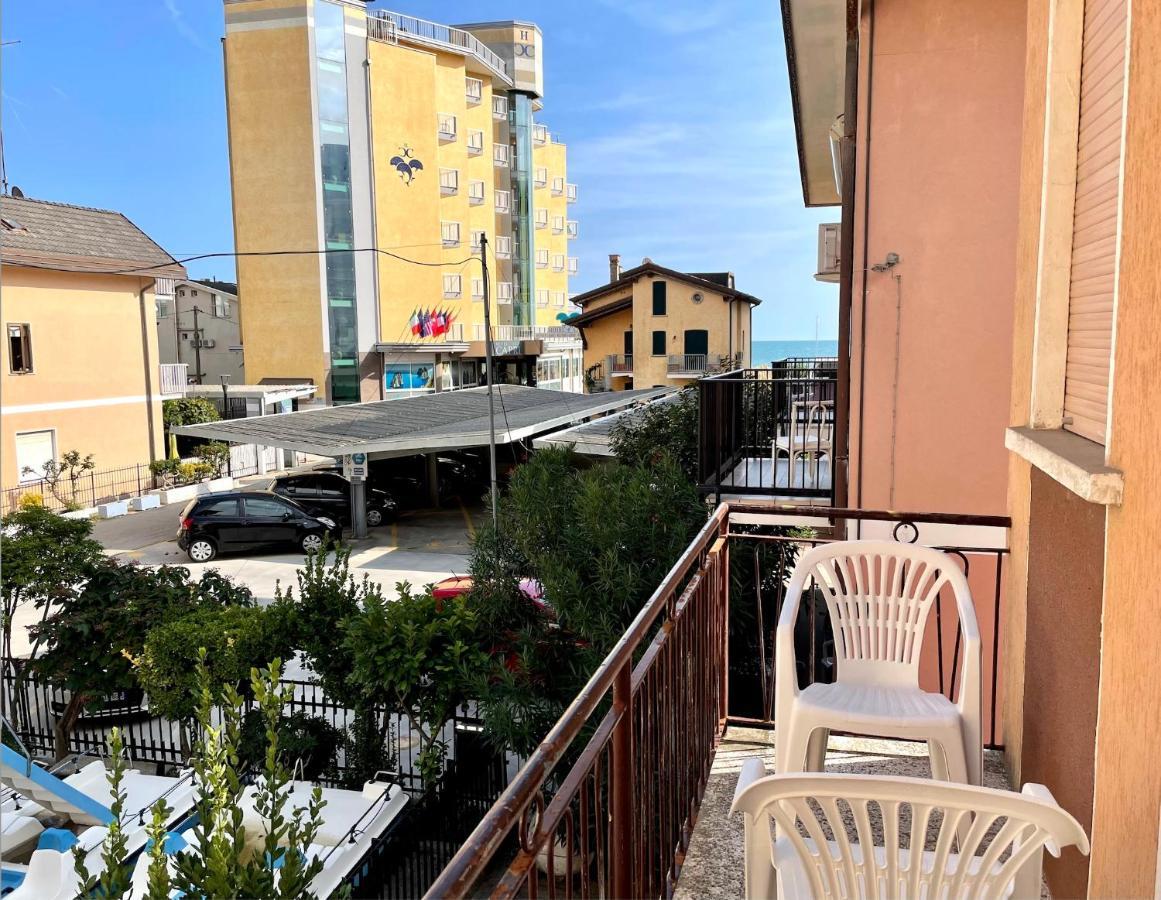 Appartamento Palma Carraro Immobiliare Jesolo Exterior foto